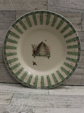 Pfaltzgraff Portfolio Naturewood Plate